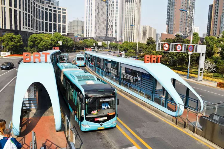 BRT bus station in Changzhou